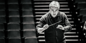 Edward Gardner dirigerer Mendelssohn